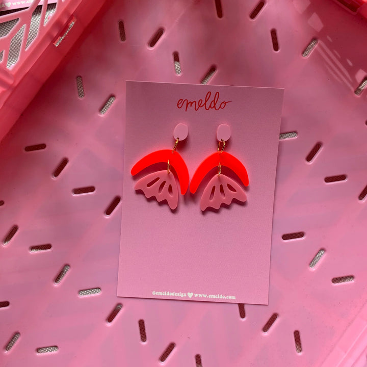 Emeldo Arlie Earrings - Pink + Red
