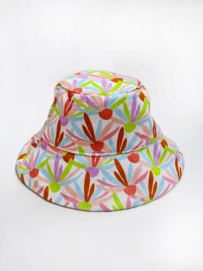 Mosey Me Reversible Bucket Hat - Dot/Fleur