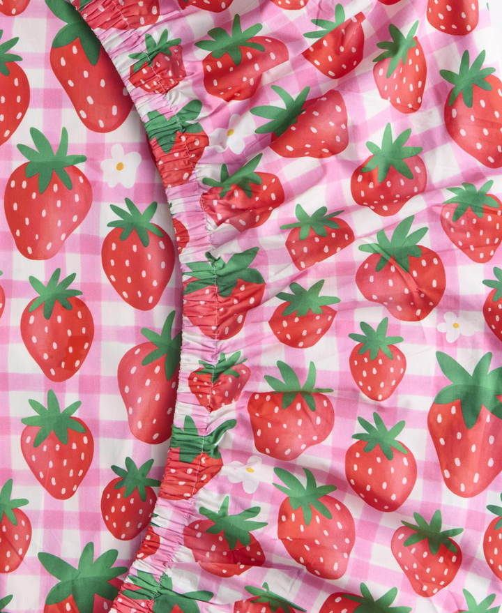 Kip & Co Strawberry Jam Organic Cotton Fitted Sheet